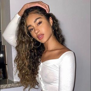 Meet your Posher, Jmark